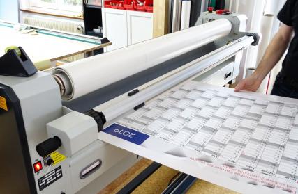 Aufziehen eines Wandplaners